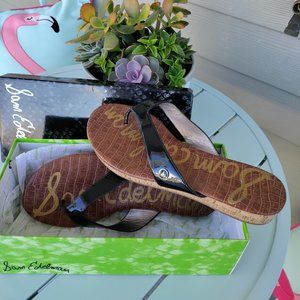 Black Patent Thong Sandal